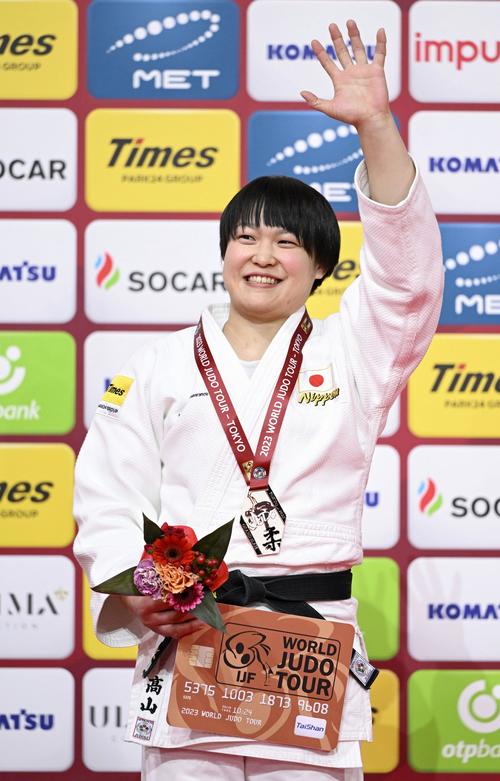 髙山莉加